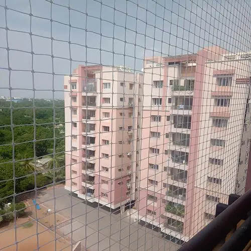 Supreme Netting Balcony Safety Nets in Jubilee Hills, Banjara Hills, Hi-Tech City, Madhapur, Uppal, Secunderabad, Khairatabad, Kukatpally, Manikonda, Kondapur, LB Nagar, Ameerpet and Hyderabad