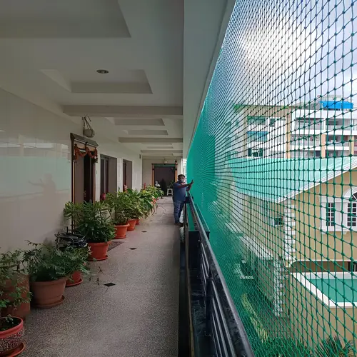 Supreme Netting Balcony Safety Nets in Khajaguda, Narsingi, Tellapur, Osmannagar, Kokapet, Gandipet, Manikonda, Fincial District, Nanakramguda, Shaikpet and Gachibowli